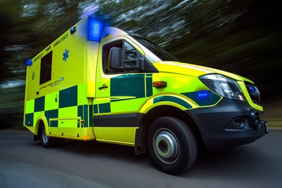 You are currently viewing ‘Stay safe this New Year’ says ambulance service
