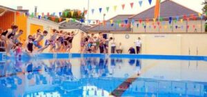 Read more about the article Tireless work to keep Buckfastleigh pool open