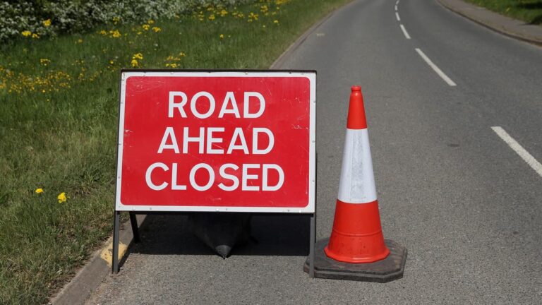 Read more about the article Road closures: a dozen for Teignbridge drivers this week