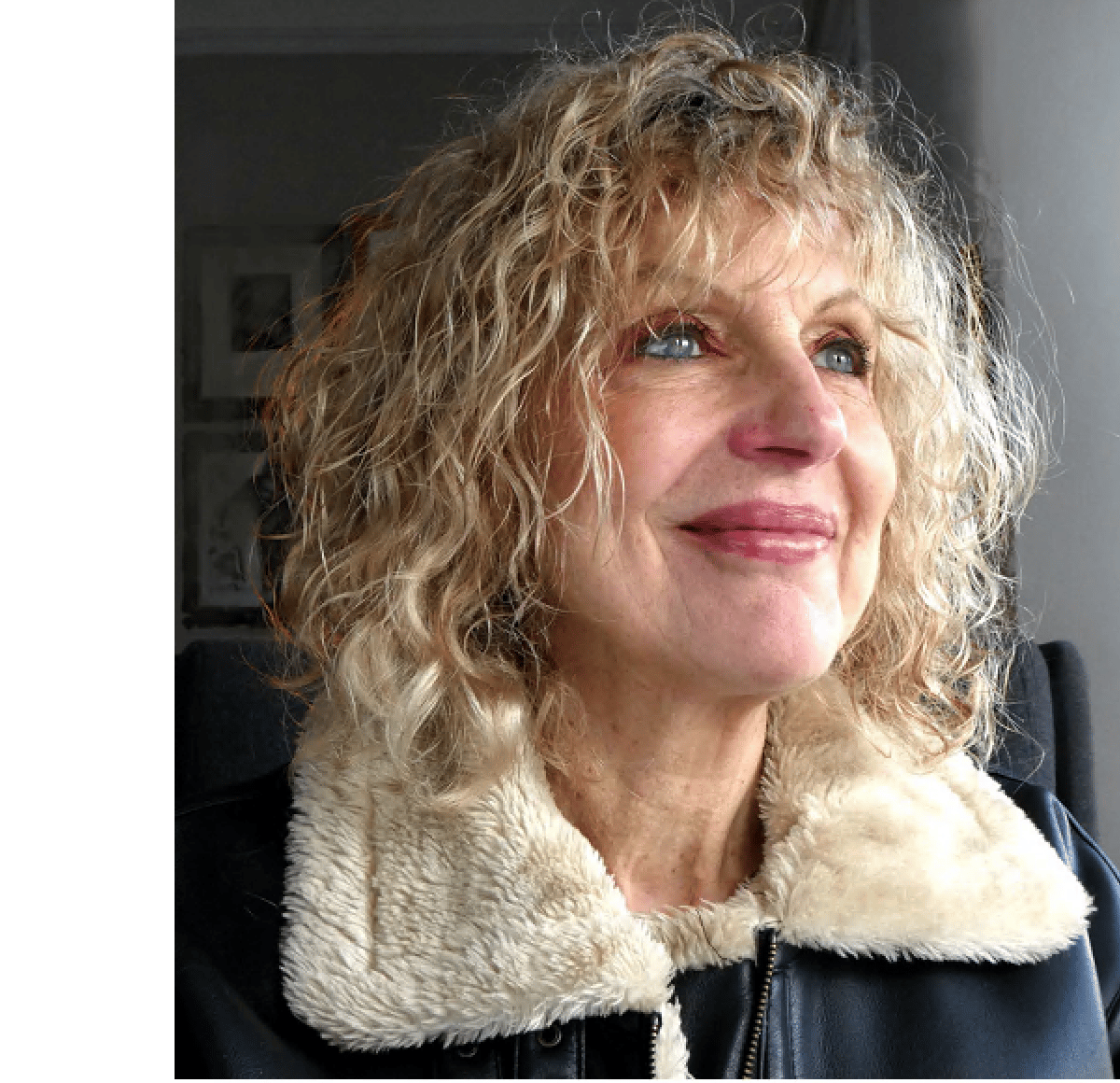 You are currently viewing National honour for Teignmouth poet Rosie